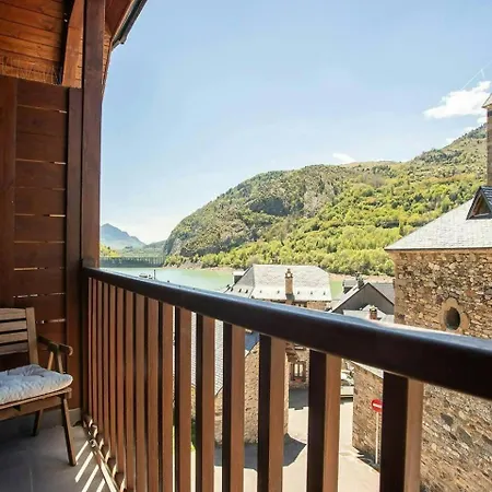 Iraida - Precioso Duplex En By Cardi Lanuza